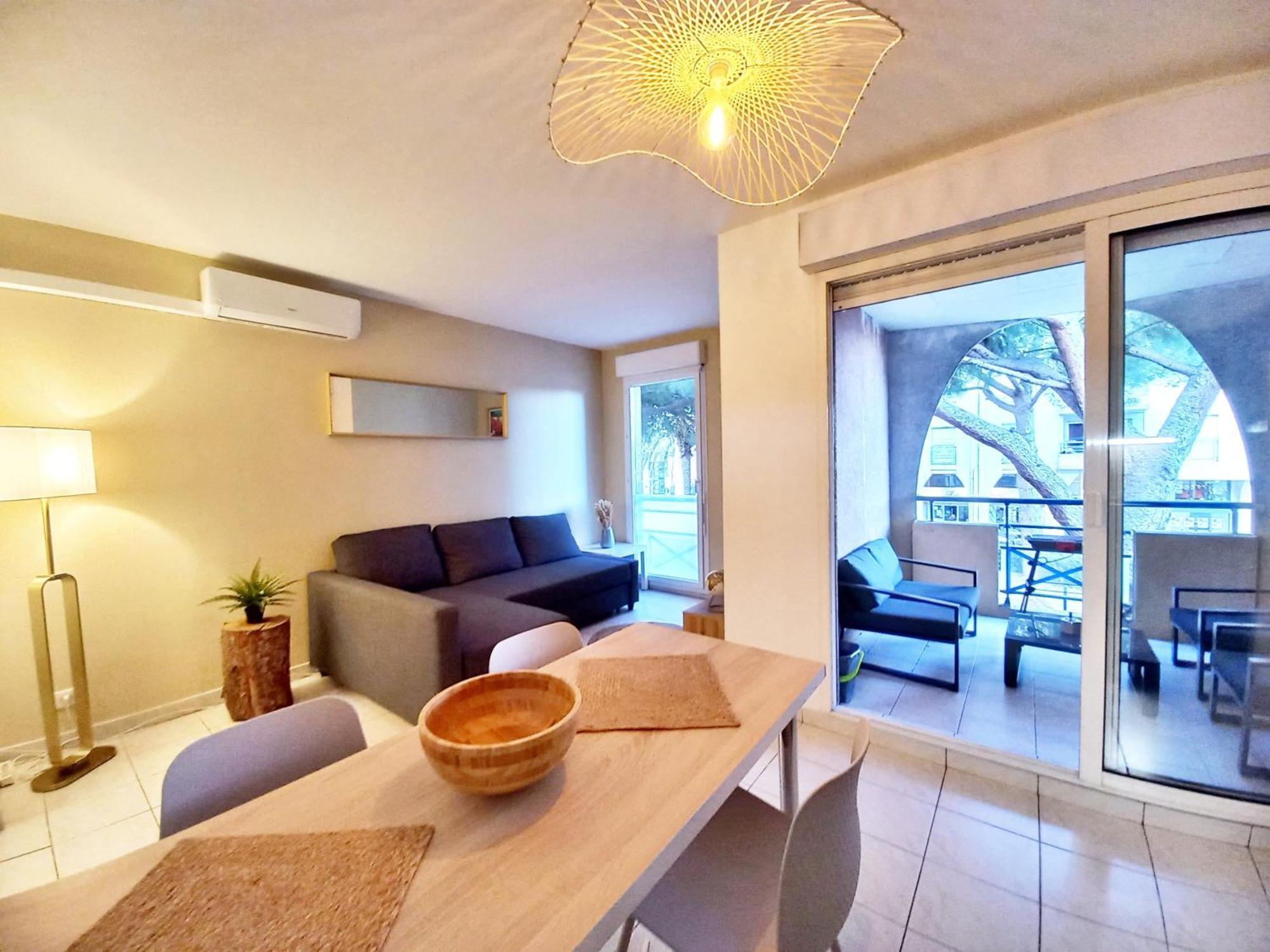 Port Frejus - Tout A Pied - Wifi - Clim エクステリア 写真